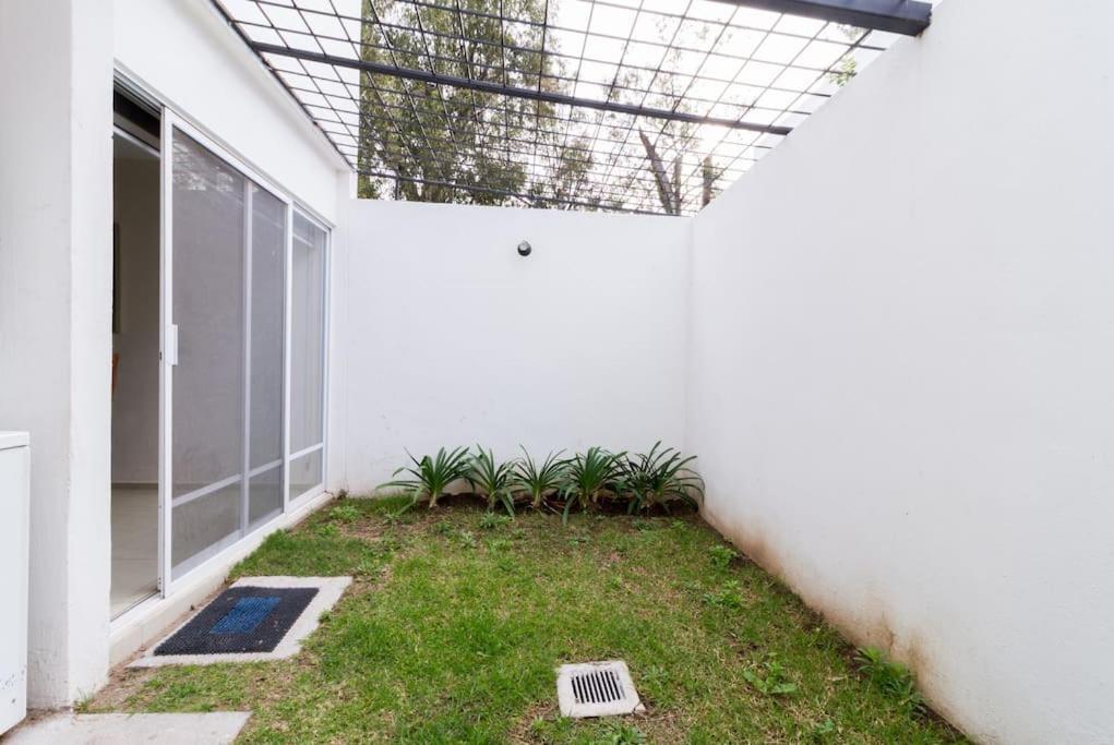 Casa Para Grupos Grandes Por El Iteso 瓜达拉哈拉 外观 照片